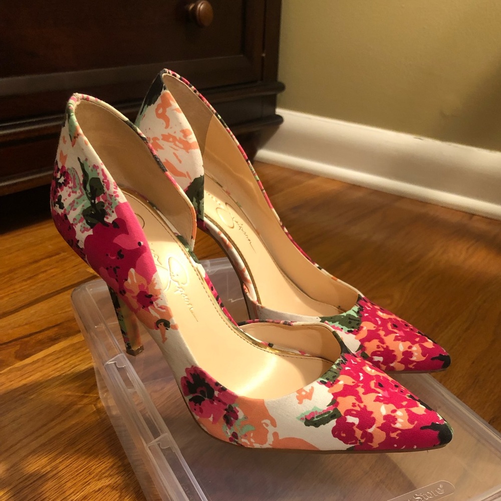 Floral Jessica Simpson pumps